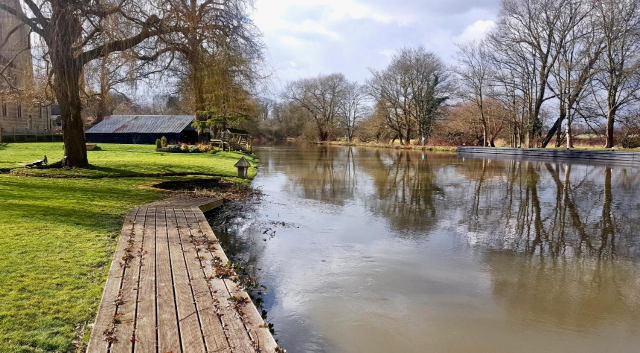 River Nene Cottages Water Newton Luaran gambar