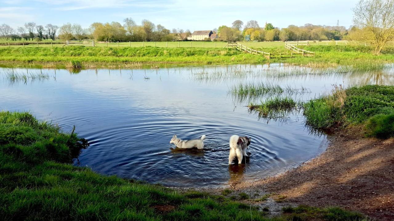 River Nene Cottages Water Newton Luaran gambar